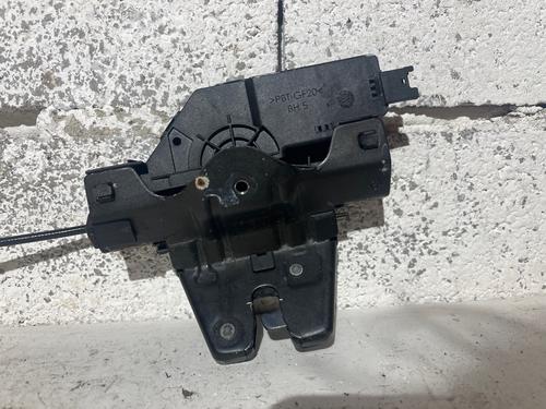 Used Tailgate lock Tailgate lock BMW 3 (E90) 325 i (218 hp) 36241059 36241059