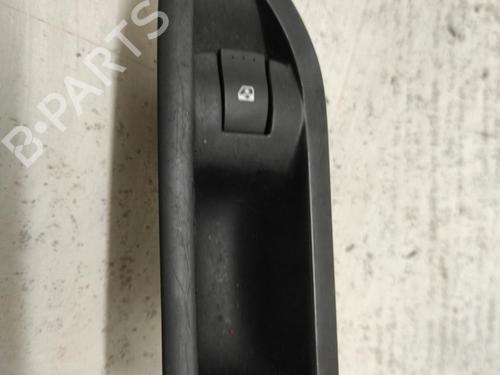 Used Right rear window switch Right rear window switch RENAULT LAGUNA II (BG0/1_) 1.9 dCi (BG08, BG0G) (120 hp) 21858994 21858994
