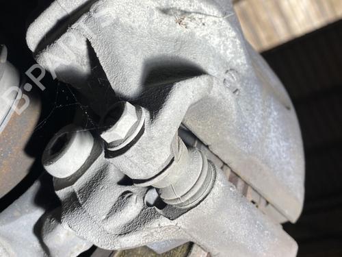 Used Left front brake caliper Left front brake caliper CITROËN C3 AIRCROSS II (2R_, 2C_) 1.5 BlueHDi 110 (110 hp) 24640076 24640076