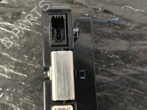 display-monitor-volvo-v50-545-2003-2004-2005-2006-2007-2008-2009-2010-2011-2012-25844389 main image