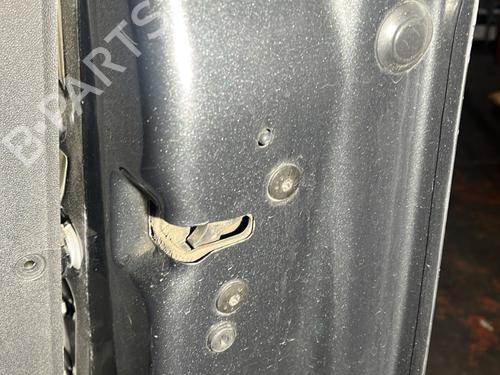 Used Front right lock PEUGEOT 208 I (CA_, CC_) 1.4 HDi (68 hp) 30439513