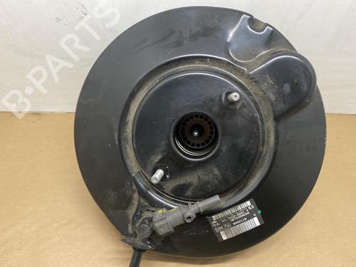 Used Servo brake PEUGEOT 3008 I MPV (0U_) 2.0 HDi Hybrid4 (0URHCA) (200 hp) 21862447