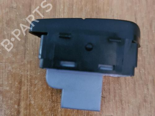 Used Right front window switch Right front window switch VW POLO IV (9N_, 9A_) 1.9 TDI (101 hp) 21858991 21858991
