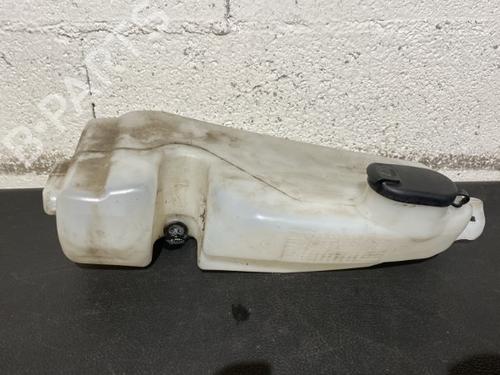 Used Windscreen washer tank DACIA SANDERO 1.4 (BS0C, BS0A, BS0G, BS1F, BS0E) (75 hp) 20865519