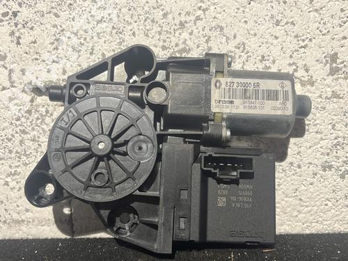 Used Right rear window motor RENAULT GRAND SCÉNIC III (JZ0/1_) 1.5 dCi (JZ09, JZ0D, JZ10, JZ14, JZ1G, JZ29, JZ2C) (110 hp) 29373031