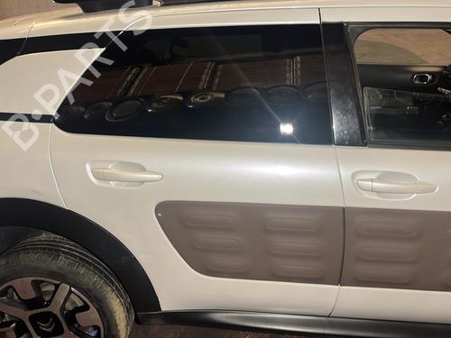 Dør høyre bak CITROËN C4 CACTUS 1.6 BlueHDi 100 (99 hp) 24926301