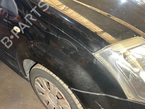 Used Right front fenders Right front fenders 38437809 38437809