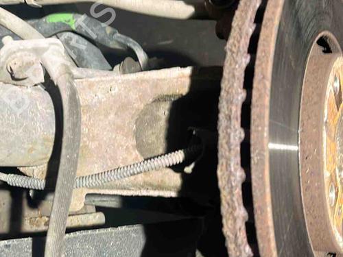 Used Left front steering knuckle Left front steering knuckle 36557338 36557338