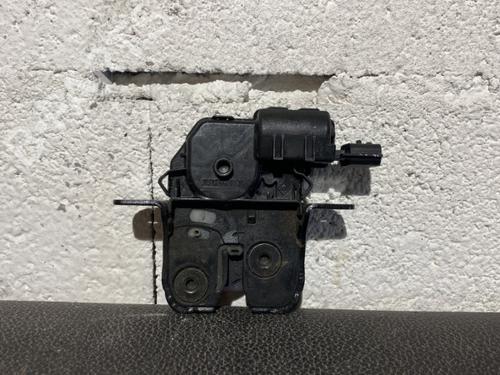 Tailgate lock RENAULT CLIO IV (BH_) 1.5 dCi 75 | BP21865118C101 