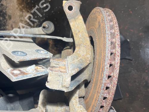 Used Left front steering knuckle Left front steering knuckle CITROËN C4 Grand Picasso I (UA_) [2006-2013] 35956171 35956171
