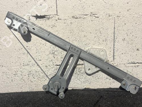 Used Front right window mechanism DACIA LOGAN (LS_) 1.4 (LS0A, LS0C, LS0E, LS0G) (75 hp) 30770510