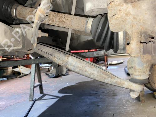 Used Left front suspension arm PEUGEOT 308 I (4A_, 4C_) 1.6 HDi (90 hp) 20862955