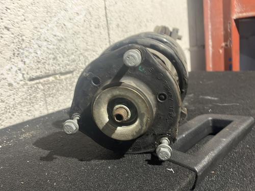 Left front shock absorber AUDI Q3 (8UB, 8UG) 2.0 TDI quattro | BP27389844M16