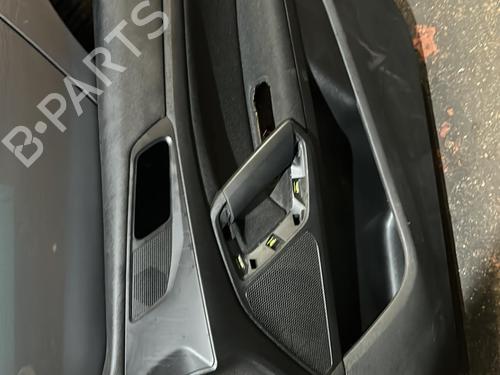 Used Front right panel PEUGEOT 308 II (LB_, LP_, LW_, LH_, L3_) 1.6 HDi 100 (99 hp) 21863529