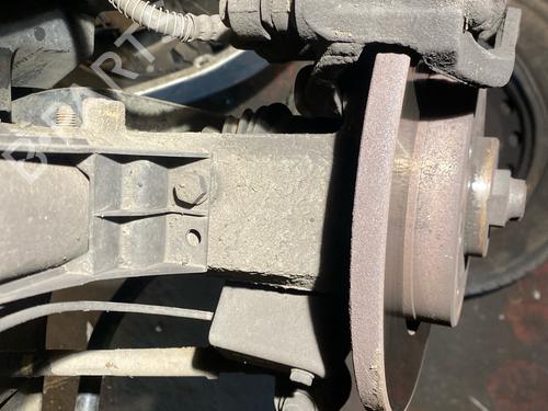 Used Right front steering knuckle Right front steering knuckle 38263532 38263532