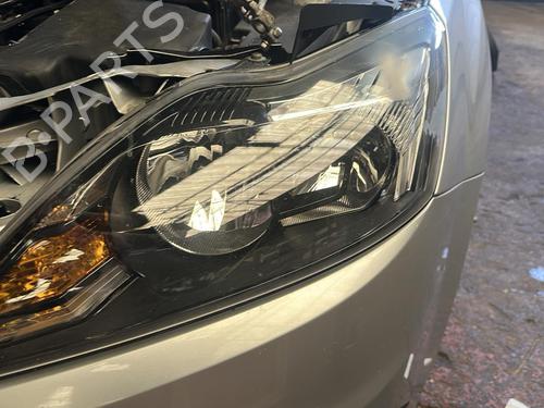 Used Left headlight FORD FOCUS II Turnier (DA_, FFS, DS) 1.8 TDCi (115 hp) 20863060