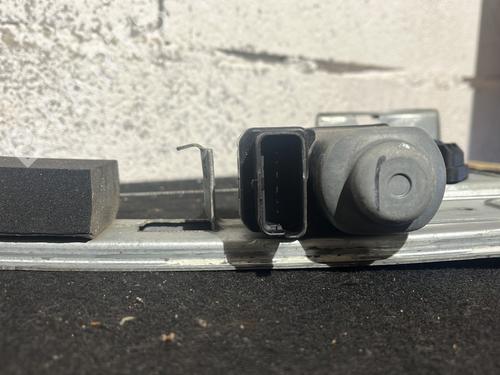 rear-right-window-mechanism-renault-megane-ii-estate-km01_-2003-2004-2005-2006-2007-2008-2009-2010-2011-2012-29967224 main image