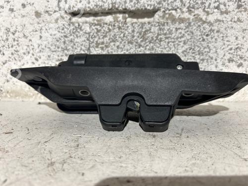 Used Tailgate lock Tailgate lock CITROËN C2 (JM_) 1.4 (73 hp) 38437845 38437845