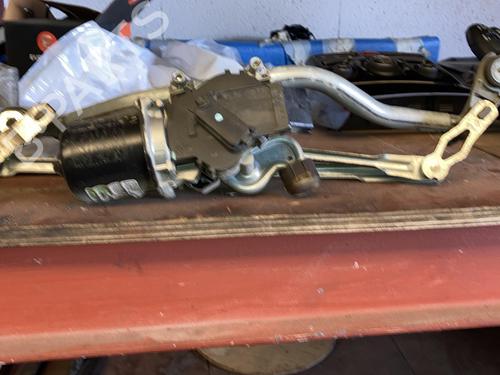 Used Front wiper motor Front wiper motor CITROËN C3 Picasso (SH_) 1.6 HDi (109 hp) 20863952 20863952