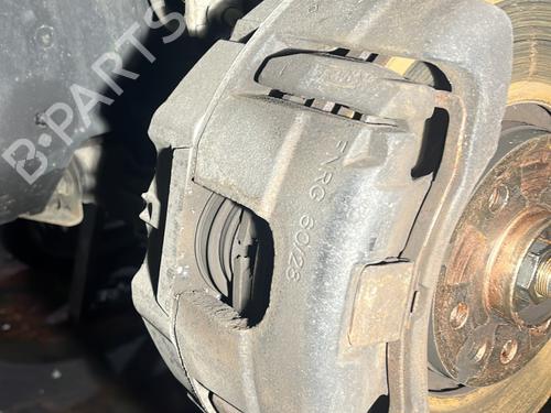 Venstre bremsekaliber foran CADILLAC BLS Wagon 1.9 D | BP29974052M105