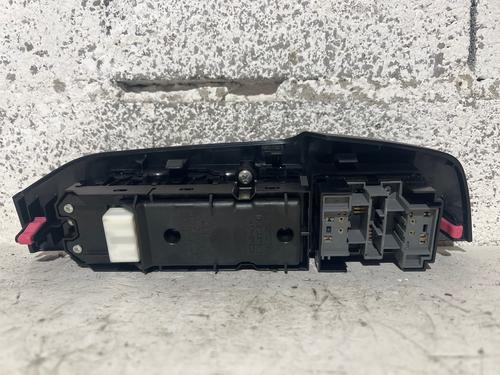 left-front-window-switch-lexus-nx-_z1_-2014-36301039 main image