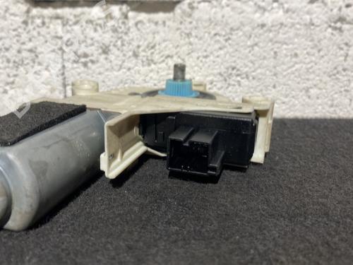 front-right-window-mechanism-audi-a5-8t3-s5-quattro-2007-2008-2009-2010-2011-2012-2013-2014-2015-2016-2017-22519788 main image