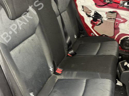 Siège arrière CITROËN C4 II (NC_) 1.6 HDi 115 (114 hp) 31114640