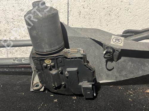 Used Front wiper motor Front wiper motor RENAULT ESPACE IV (JK0/1_) 2.0 dCi (JK01, JK02, JK1J, JK1K, JK1H) (150 hp) 25897586 25897586