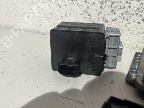 Electronic module RENAULT MEGANE III Hatchback (BZ0/1_, B3_) 1.9 dCi (BZ0N, BZ0J) | BP32133797M83 