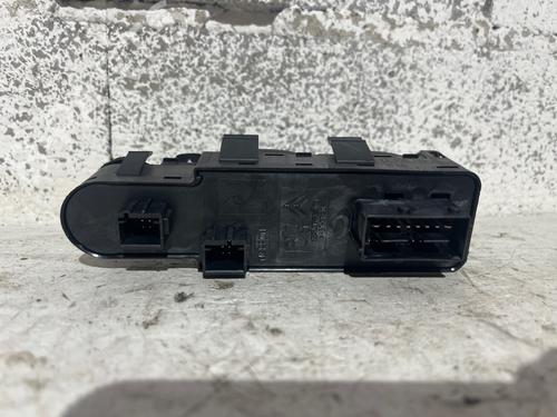 Used Left front window switch Left front window switch 36794356 36794356