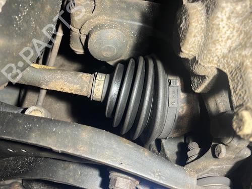Used Left front driveshaft MINI MINI (R56) Cooper (120 hp) 31041747