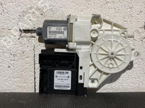 Right front window motor VW TIGUAN (5N_) 2.0 TDI 4motion | BP21865180E20 