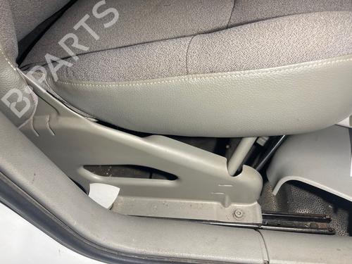 Right front seat RENAULT KANGOO (KC0/1_) 1.5 dCi | BP36763677C16 - Image 3