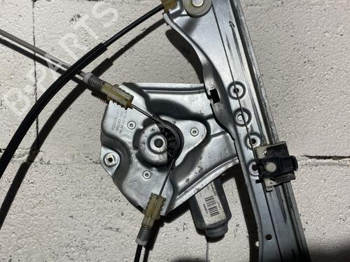 Front right window mechanism RENAULT CLIO III Hatchback Van (SB_, SR_) | BP25275745C23 - Image 3