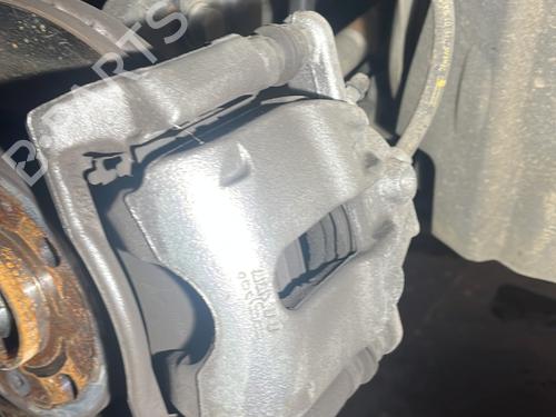 Højre bremsekaliber foran RENAULT CAPTUR I (J5_, H5_) 0.9 TCe 90 (90 hp) 27987734