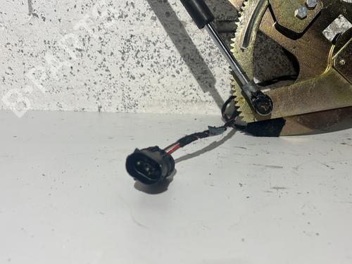 BP31581246C23 main image