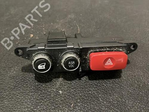 Used Warning switch ALFA ROMEO 159 Sportwagon (939_) 2.0 JTDM (939BXP1B) (170 hp) 20873241