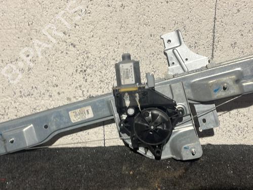 Used Front right window mechanism PEUGEOT 208 I (CA_, CC_) 1.6 HDi / BlueHDi 75 (75 hp) 30885943