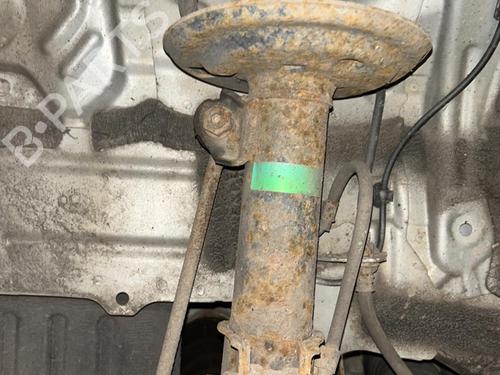 Used Left front shock absorber TOYOTA YARIS (_P9_) 1.4 D-4D (NLP90_, NLP90R) (90 hp) 20860220