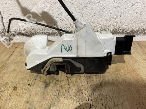 Used Front left lock Front left lock PEUGEOT 508 I (8D_) 1.6 HDi (115 hp) 21864084 21864084