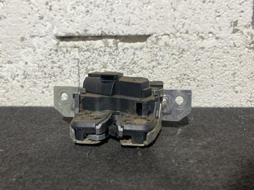Used Tailgate lock MERCEDES-BENZ B-CLASS Sports Tourer (W246, W242) B 200 CDI (246.201) (136 hp) 24401519