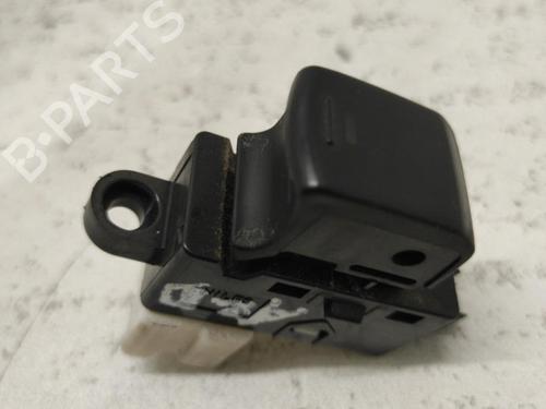 Used Right front window switch NISSAN MICRA III (K12) 1.5 dCi (65 hp) 21859076