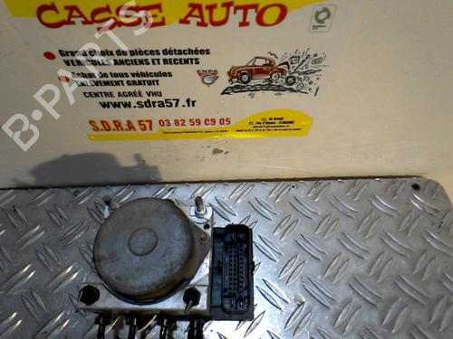 Used ABS pump HYUNDAI i20 I (PB, PBT) 1.4 CRDi (90 hp) 21857865