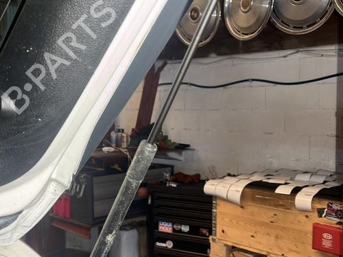 tailgate-lift-support-bmw-x1-e84-2009-2010-2011-2012-2013-2014-2015-26430185 main image