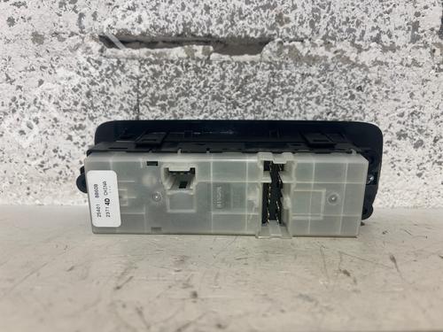 Used Left front window switch Left front window switch NISSAN QASHQAI I (J10, NJ10) 1.6 dCi (130 hp) 34347398 34347398