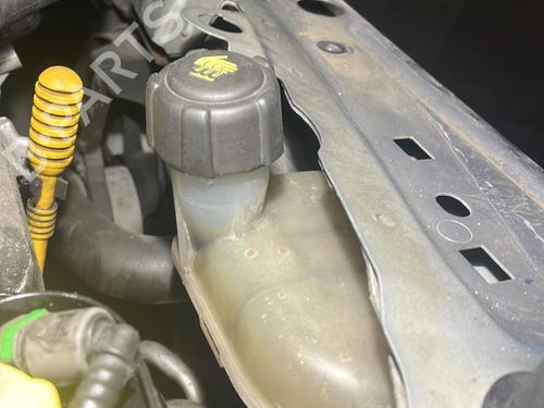 Expansion tank RENAULT TWINGO II (CN0_) 1.2 Turbo (CN0C, CN0F) | BP30537783C120