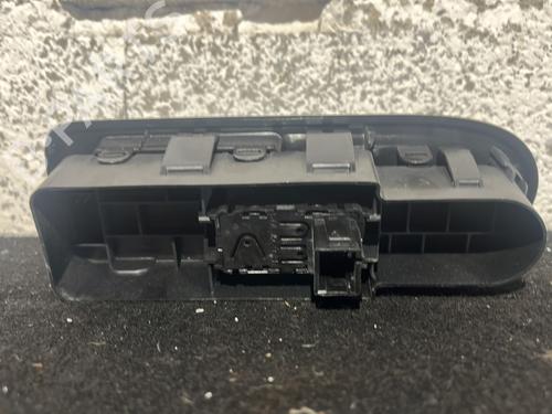 right-front-window-switch-citroen-c3-ii-sc_-2009-29029313 main image