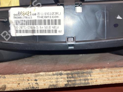 Used Instrument cluster PEUGEOT 308 I (4A_, 4C_) 1.6 HDi (112 hp) 20863872