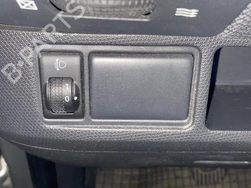 Used Headlight switch NISSAN MICRA III (K12) 1.5 dCi (65 hp) 20871333