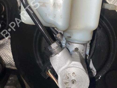 Used Brake master cylinder VW GOLF VI (5K1) 1.4 TSI (122 hp) 20859515